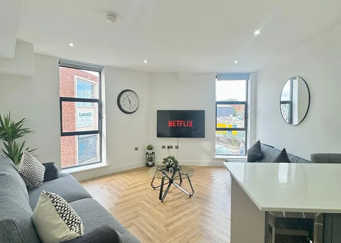 Luxury Apartment Located In City Centre